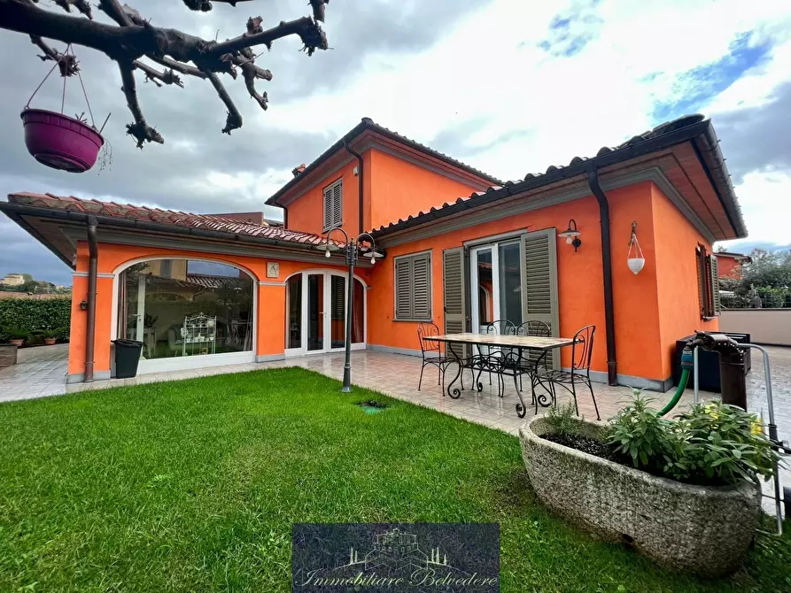 Immagine 44 di Villa in vendita  in Via Eugenio Montale a Montale