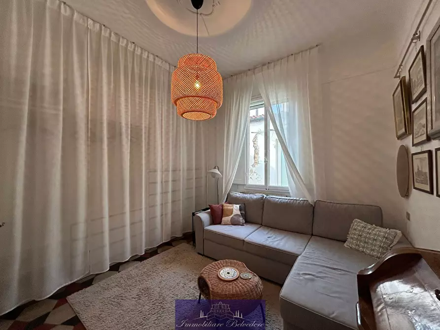 Immagine 10 di Trilocale in affitto  in Via di Santa Lucia a Firenze