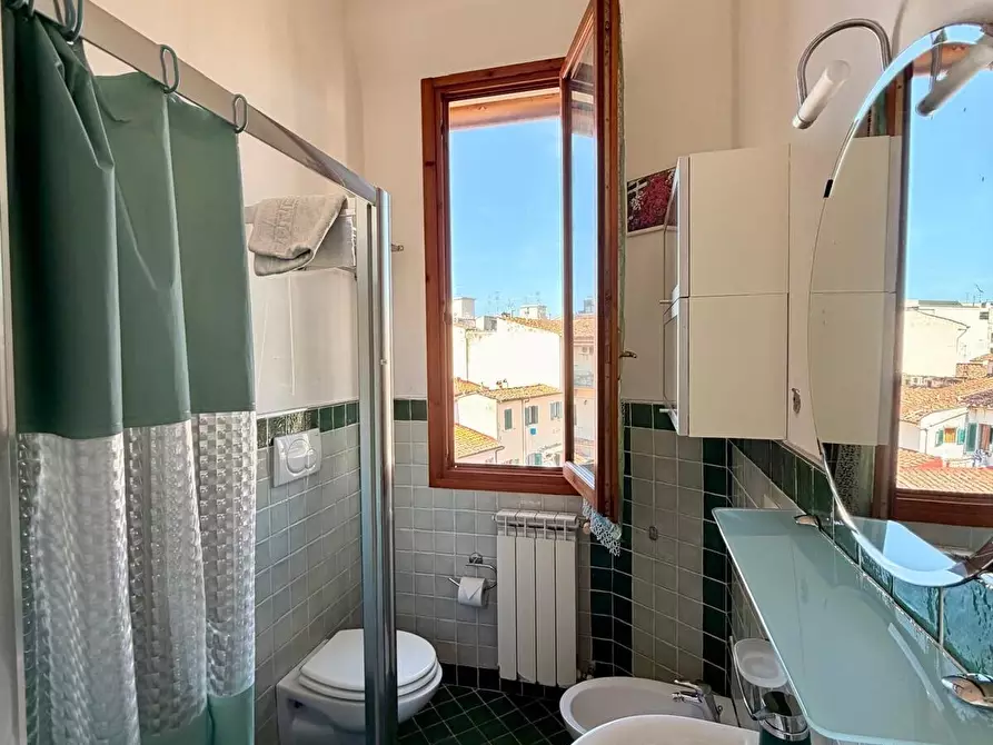 Immagine 6 di Bilocale in vendita  in Via delle Porte Nuove a Firenze