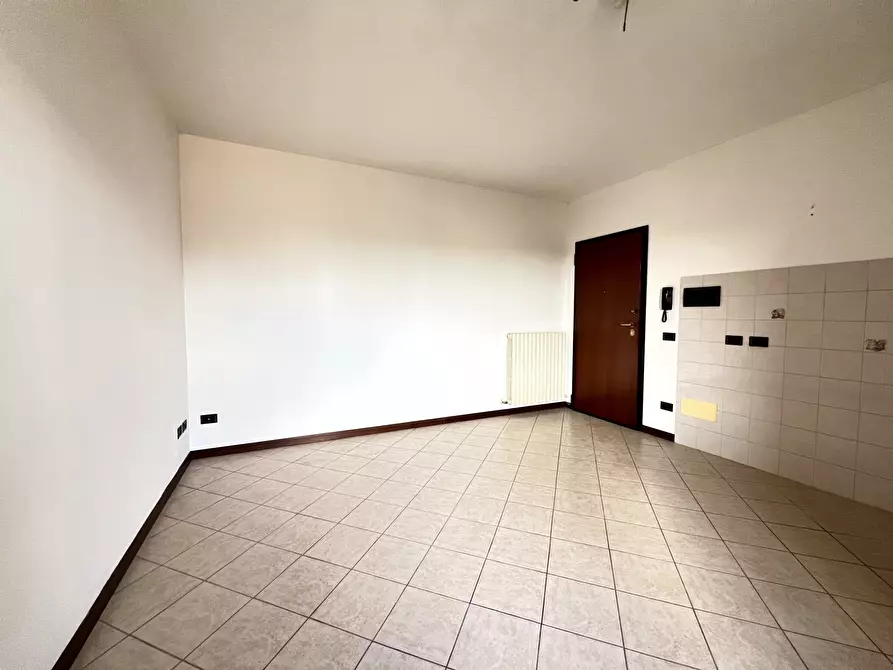 Immagine 11 di Bilocale in vendita  in Via di Mezzo Ponente 350 a Crevalcore