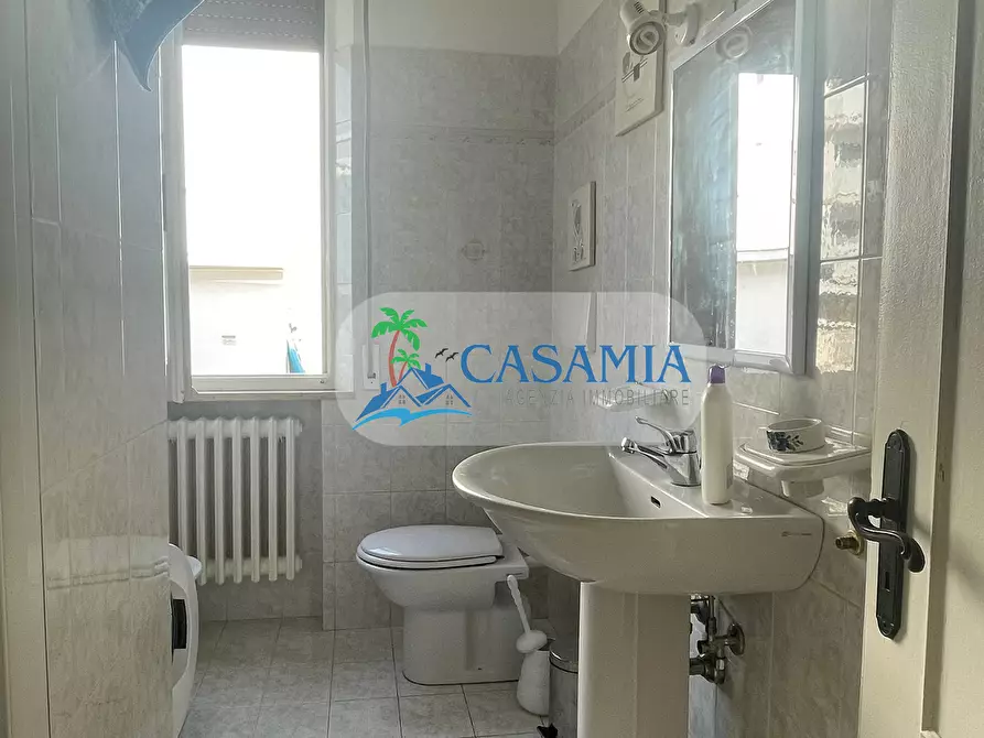 Immagine 11 di Trilocale in vendita  a San Benedetto Del Tronto