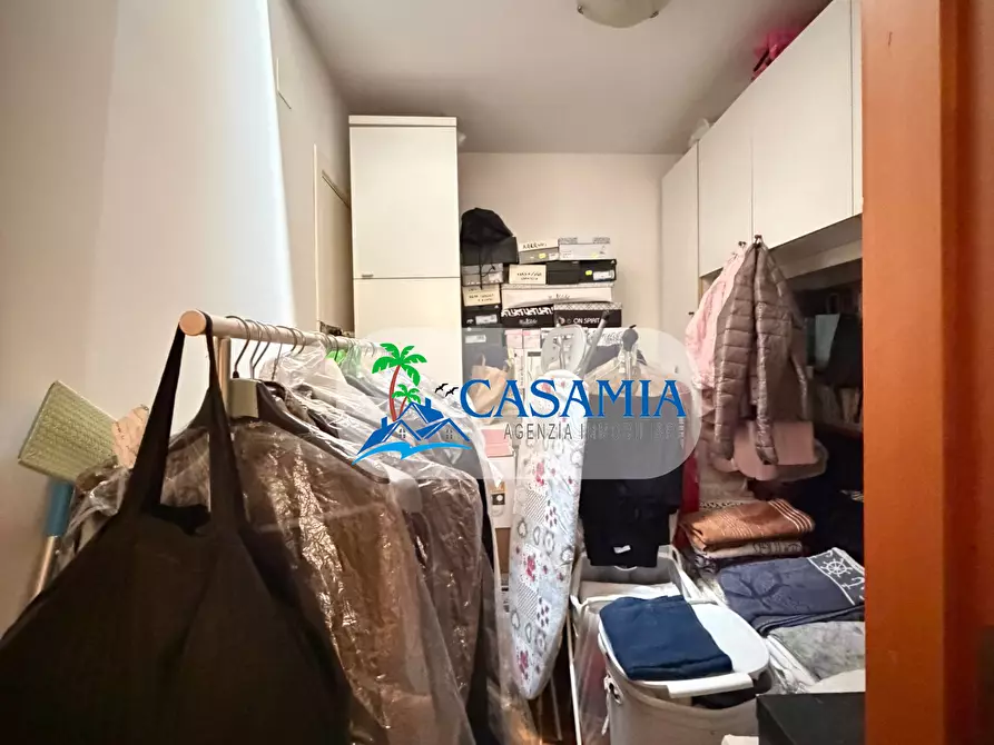 Immagine 19 di Pentalocale in vendita  a San Benedetto Del Tronto