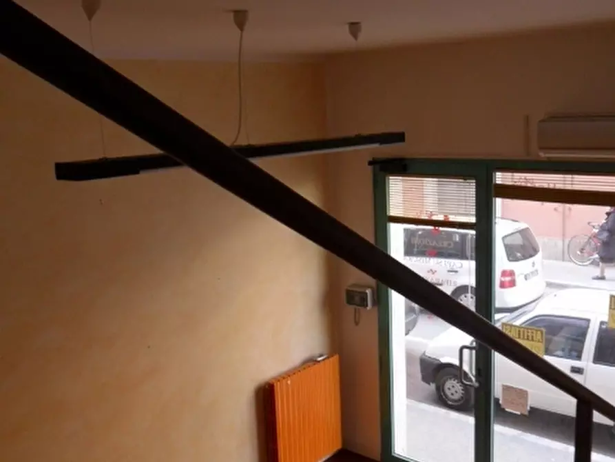 Immagine 5 di Locale commerciale in affitto  a San Benedetto Del Tronto