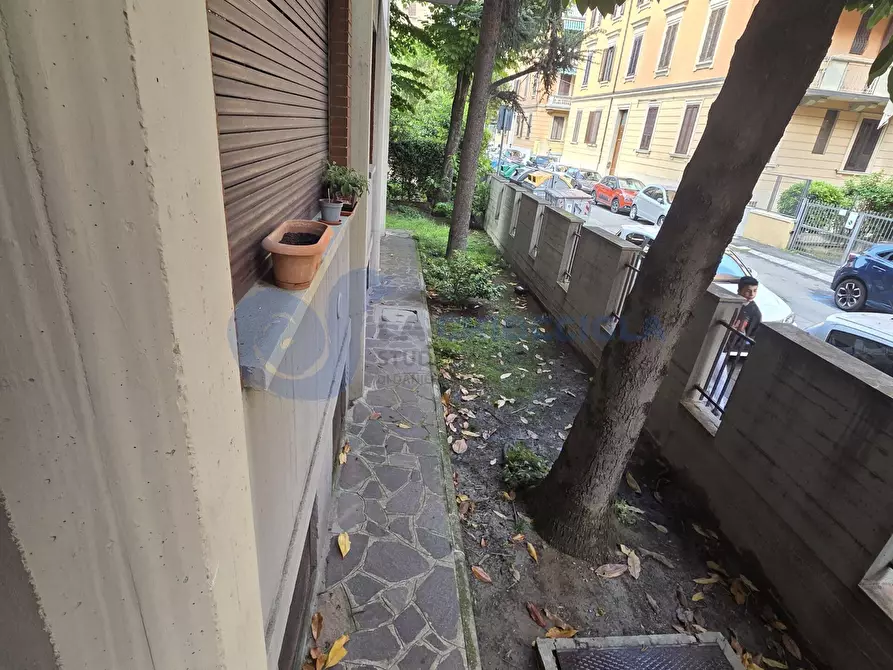 Immagine 25 di Appartamento in affitto  a Bologna