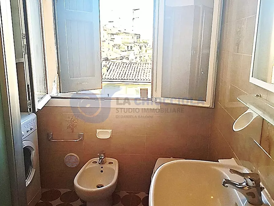 Immagine 33 di Attico in affitto  in Via del Pratello a Bologna