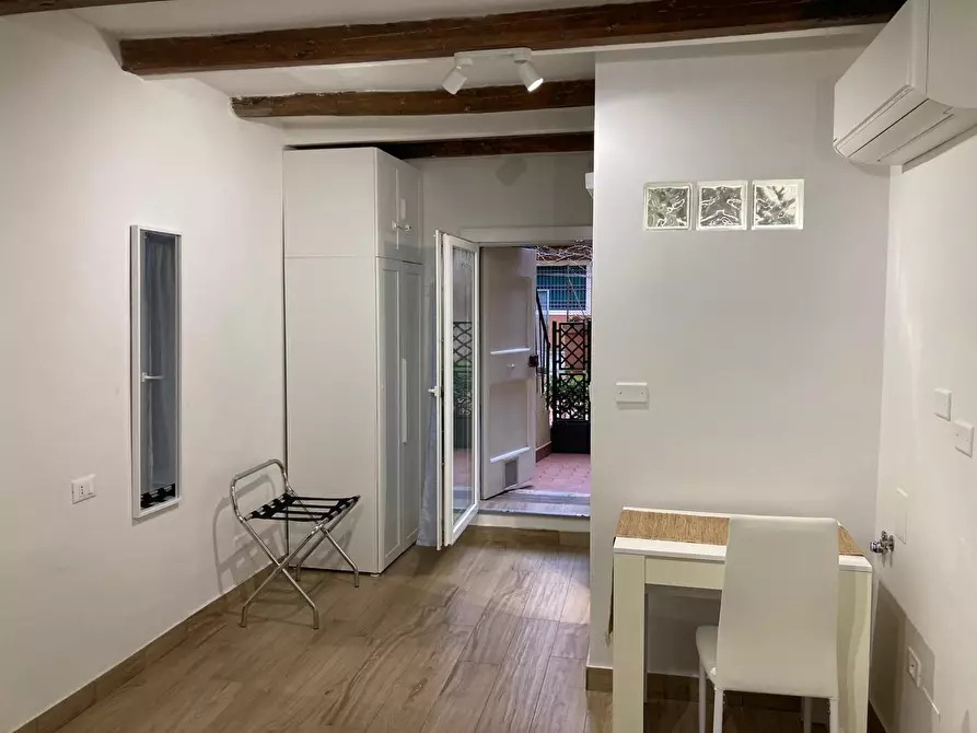 Immagine 18 di Bilocale in affitto  in Via degli Angeli a Bologna