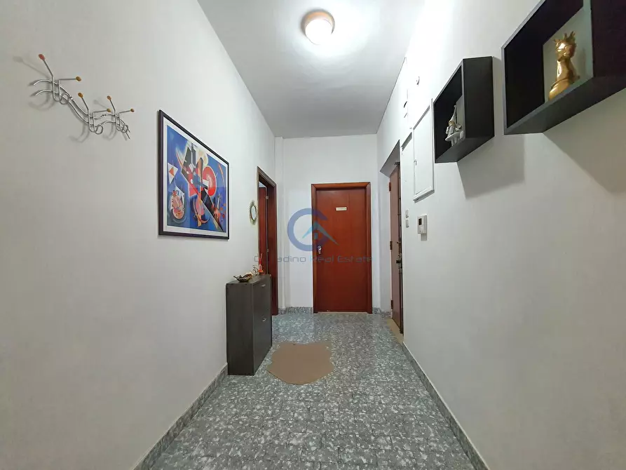 Immagine 12 di Trilocale in affitto  a Catanzaro