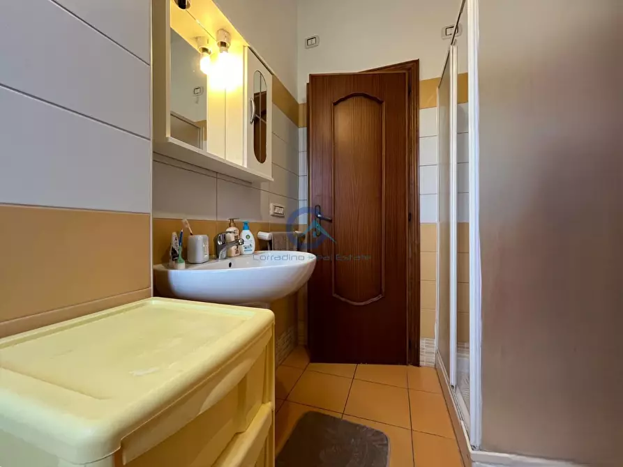 Immagine 14 di Trilocale in vendita  in Via Colombo Cristoforo 20 a Catanzaro