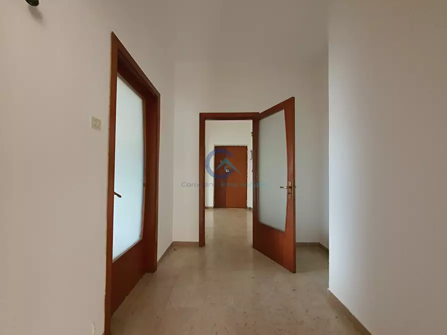 Immagine 5 di Trilocale in affitto  a Catanzaro