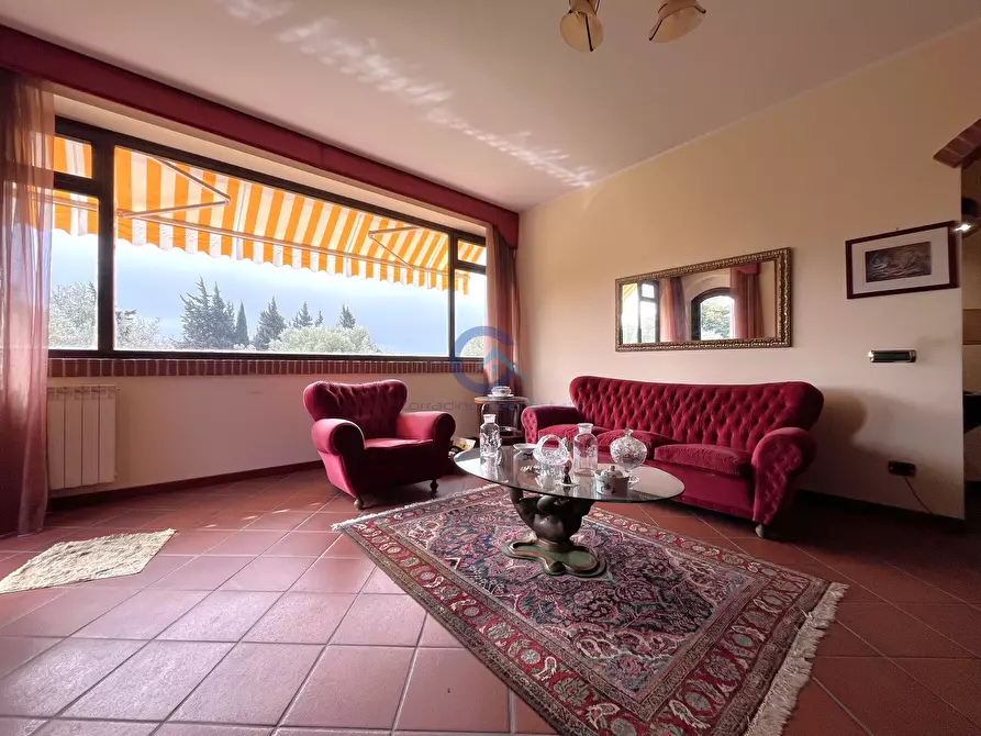 Immagine 6 di Casa bifamiliare in vendita  in Viale dei Tulipani 32 a Catanzaro