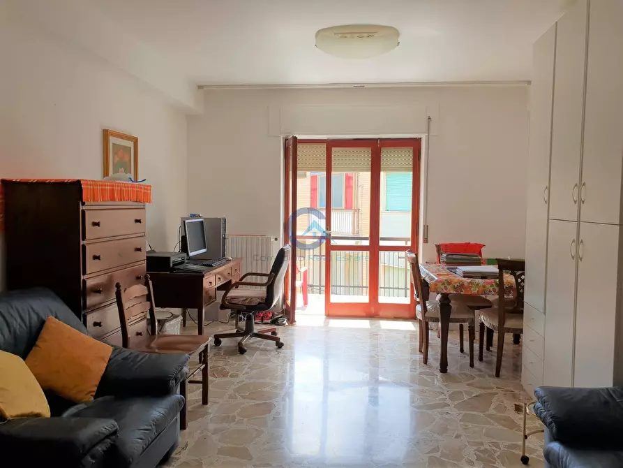 Immagine 3 di Quadrilocale in affitto  a Catanzaro