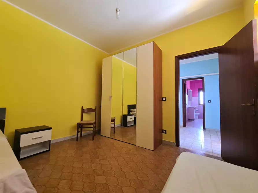 Immagine 11 di Stanza singola in affitto  a Catanzaro