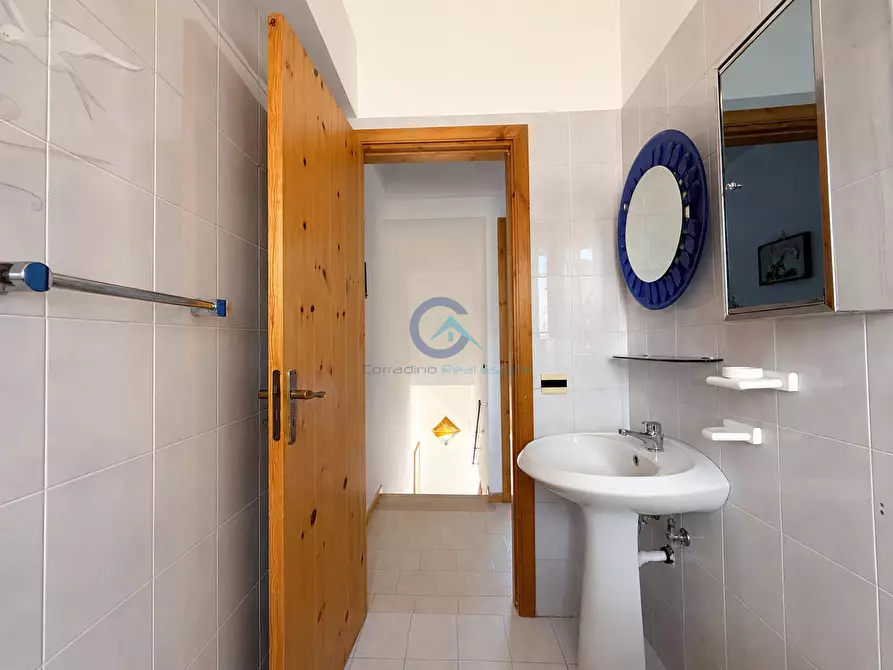 Immagine 19 di Casa bifamiliare in vendita  in Via dei Marinai 79 a Montauro
