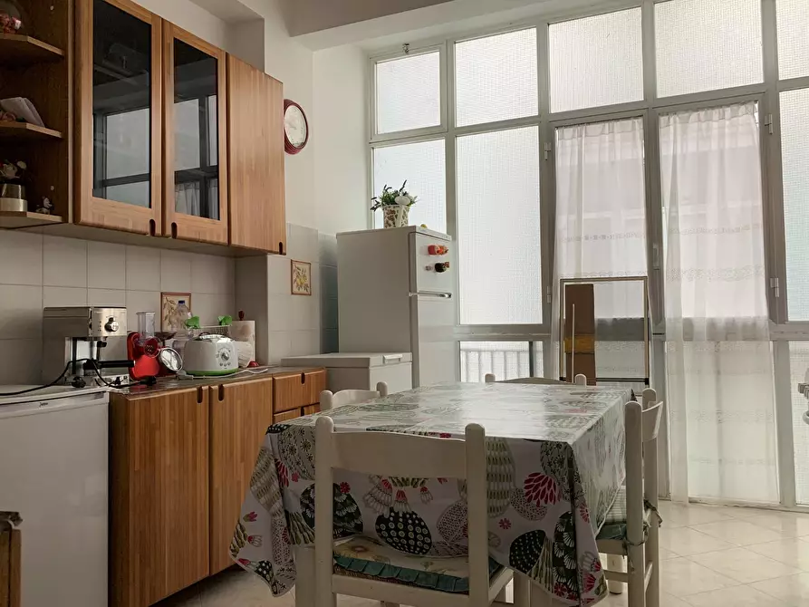 Immagine 6 di Stanza singola in affitto  a Catanzaro