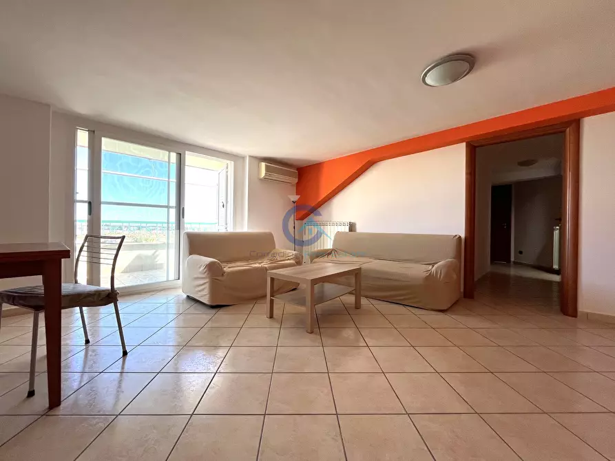 Immagine 5 di Attico in vendita  in Viale Crotone 210 a Catanzaro