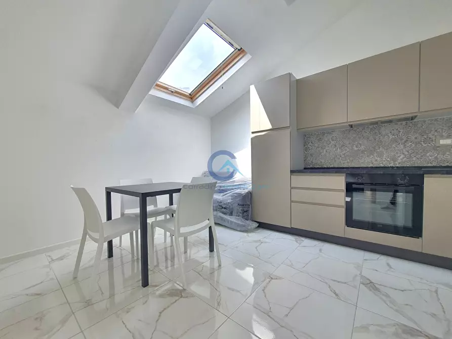 Immagine 1 di Mansarda in affitto  in Corso Giuseppe Mazzini 213 a Catanzaro