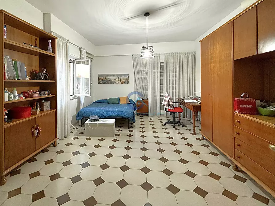 Immagine 6 di Pentalocale in vendita  in Via Corace 46 a Catanzaro