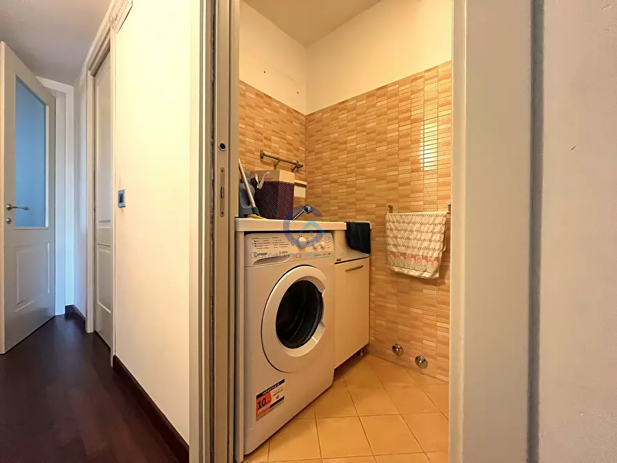 Immagine 16 di Attico in vendita  in Via delle Rose 481 a Squillace