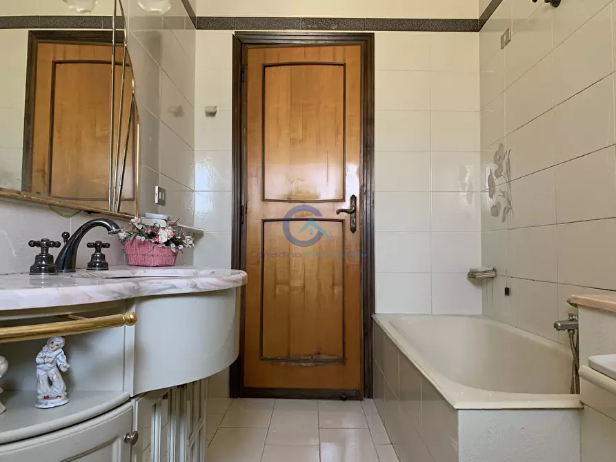 Immagine 13 di Stanza singola in affitto  a Catanzaro
