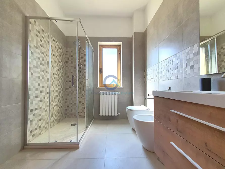 Immagine 11 di Quadrilocale in affitto  in Via Giuditta Levato 12 a Catanzaro