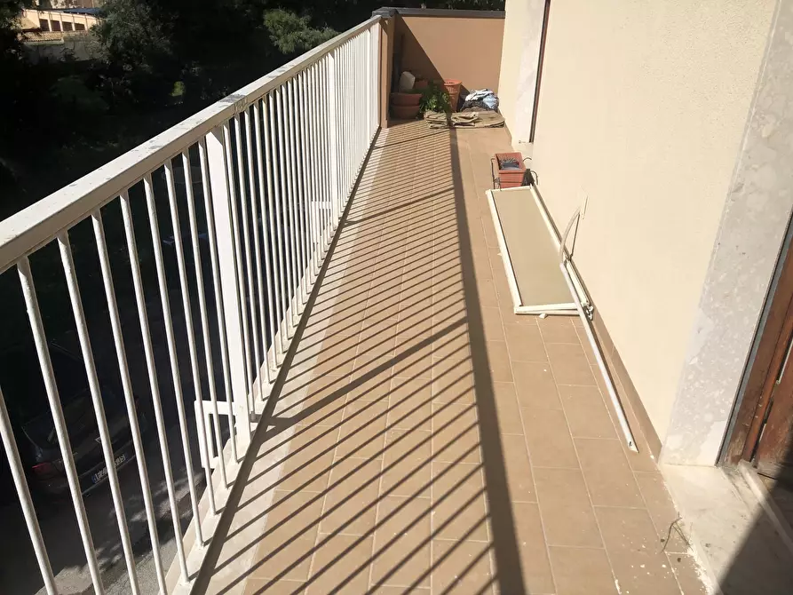 Immagine 18 di Pentalocale in vendita  in Viale Teocrito a Siracusa