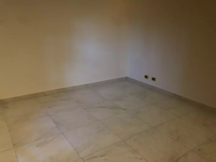 Immagine 13 di Trilocale in affitto  in Via Pitia a Siracusa