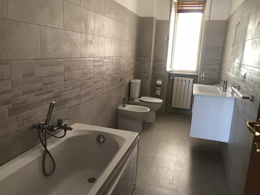 Immagine 21 di Appartamento in vendita  in Via Adda a Siracusa