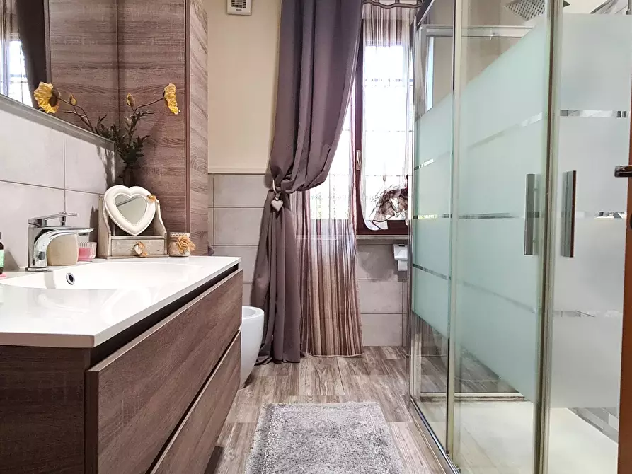 Immagine 27 di Villa in vendita  in Via GUGLIELMO  MARCONI a Borgosatollo