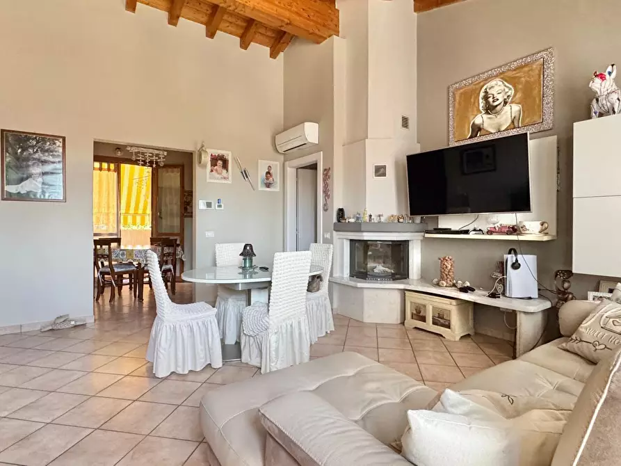 Immagine 3 di Trilocale in vendita  in Via Angelo Mazzoldi a Montichiari