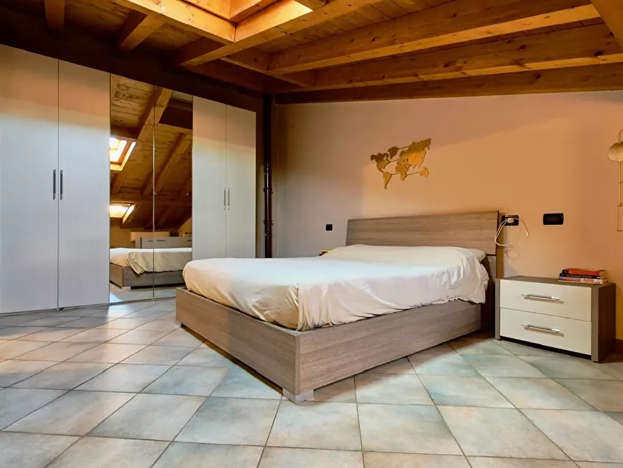 Immagine 7 di Trilocale in vendita  in Via Galliano a Passirano