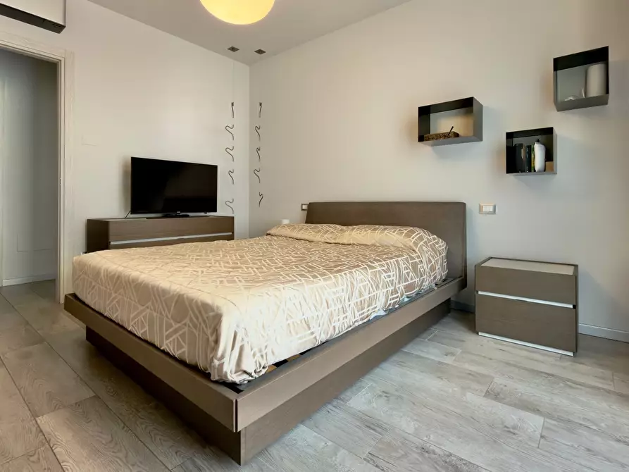 Immagine 10 di Trilocale in vendita  in Via Broli 45 a Rezzato