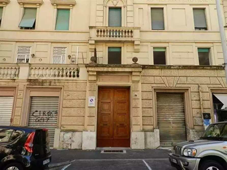 Immagine 1 di Laboratorio in affitto  in Via Monte Pertica 24 a Roma