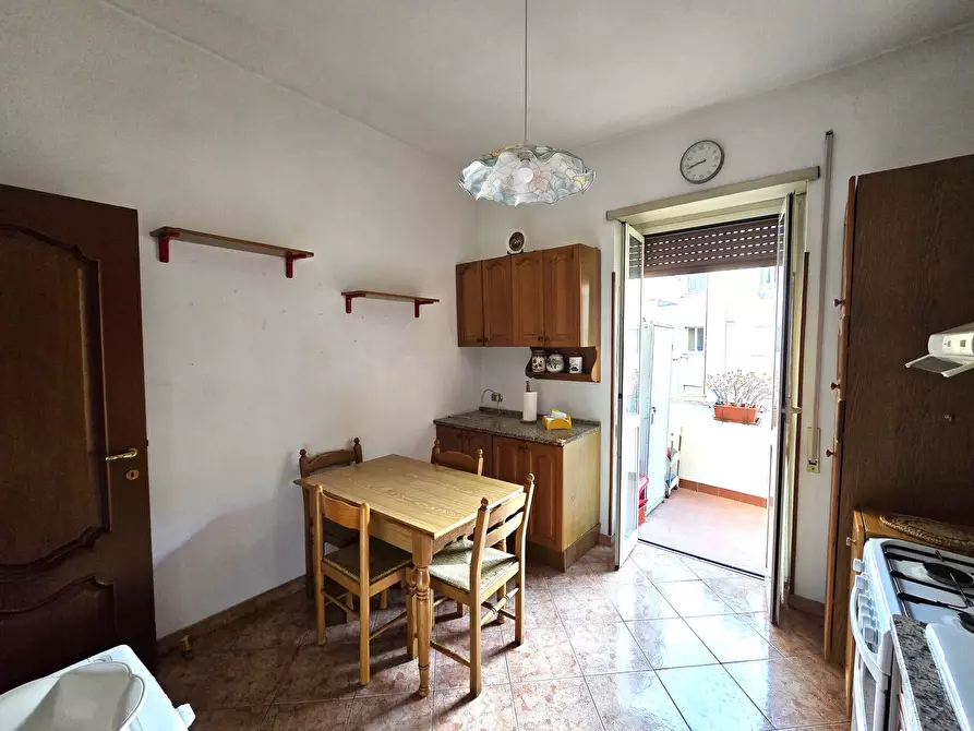 Immagine 15 di Bilocale in vendita  in Via Val Savio 8 a Roma
