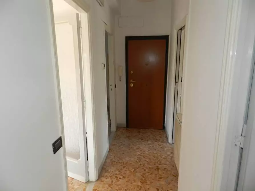 Immagine 6 di Trilocale in affitto  in Via della Bufalotta 23 a Roma