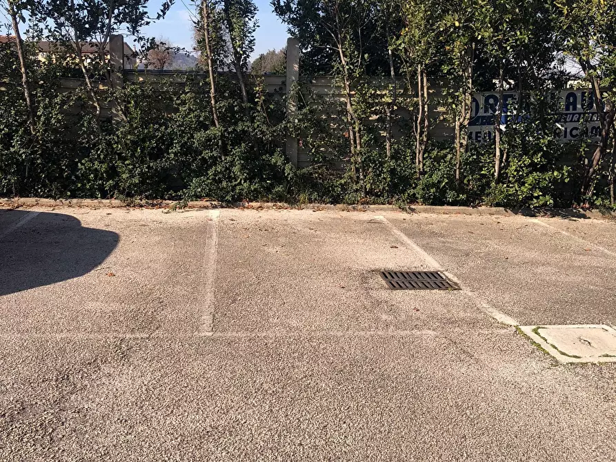 Immagine 3 di Garage in vendita  in Via San Sebastiano 2 a Fiano Romano