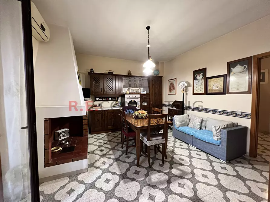 Immagine 22 di Pentalocale in vendita  in Via Pescara 61 a Grottaglie