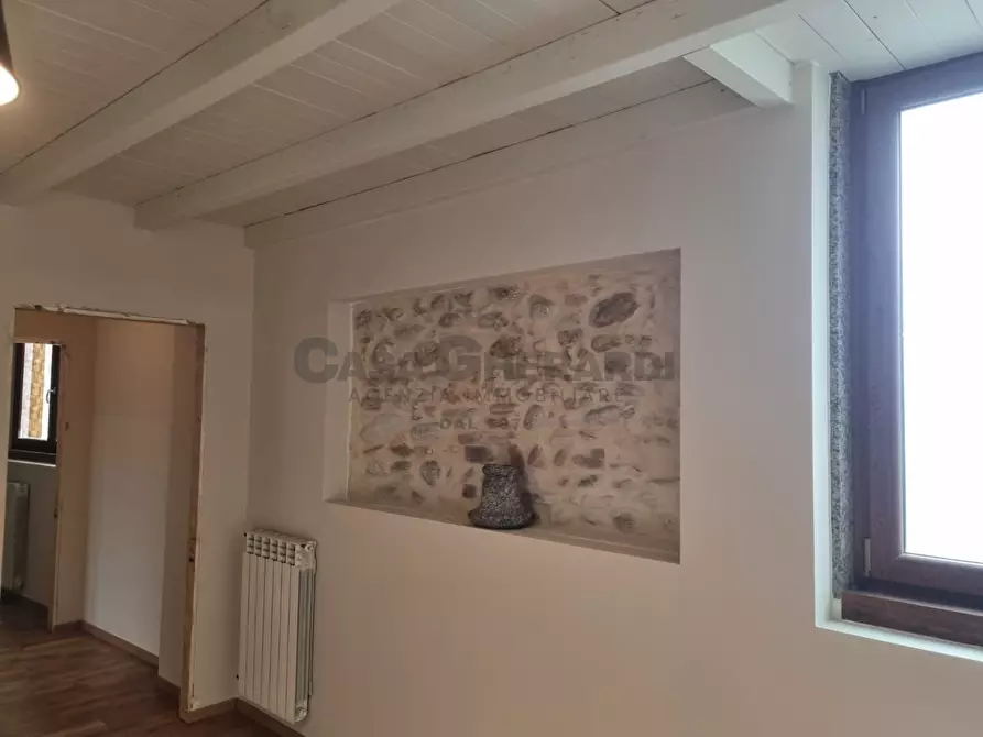 Immagine 17 di Bilocale in vendita  a Paladina