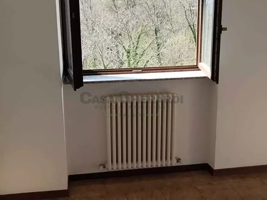 Immagine 12 di Trilocale in vendita  in Via Santa Geltrude Comensoli a Rota D'imagna