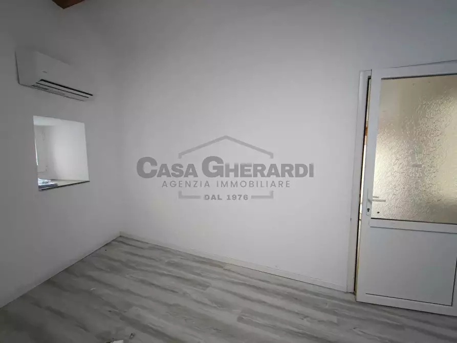 Immagine 10 di Trilocale in vendita  in Via Vittorio Emanuele II a Ponte San Pietro