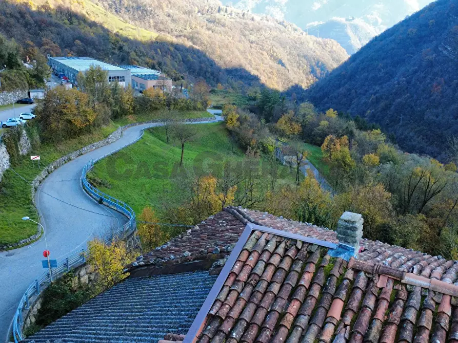 Immagine 20 di Rustico / casale in vendita  a Val Brembilla