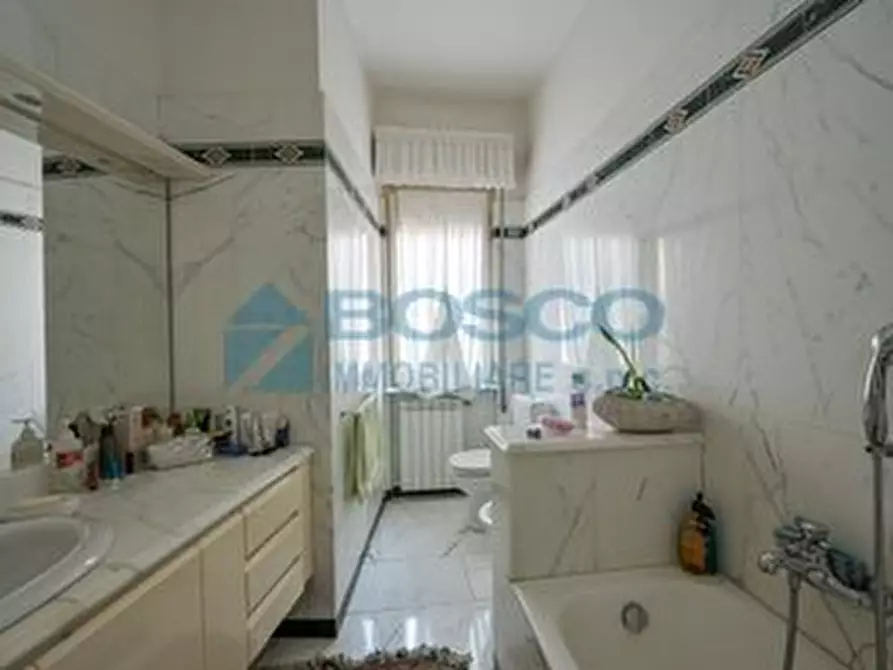 Immagine 8 di Casa indipendente in vendita  in Via Guglielmo Marconi a La Spezia