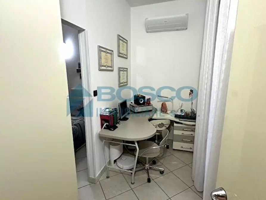 Immagine 8 di Pentalocale in vendita  in Largo Marcantone a La Spezia