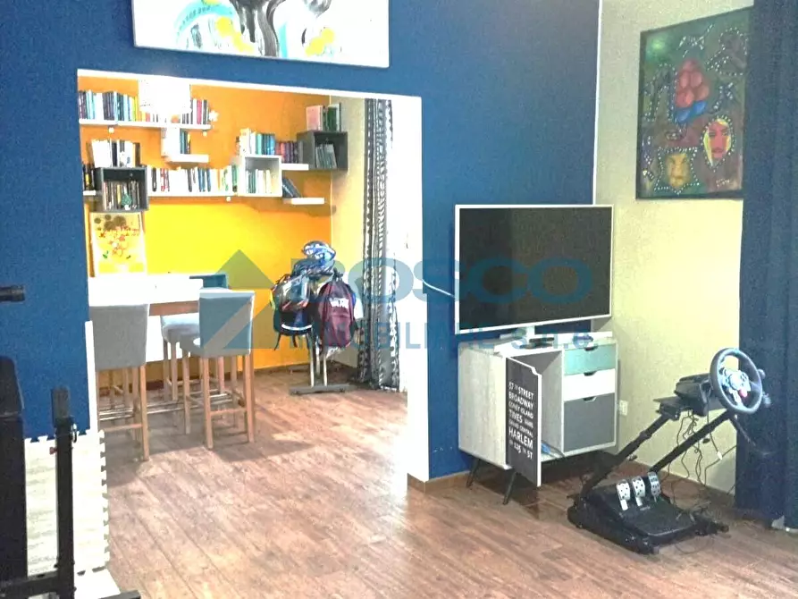 Immagine 4 di Pentalocale in vendita  in Via Amalfi a La Spezia