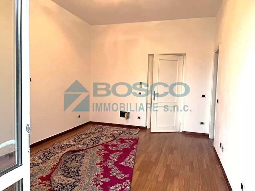 Immagine 6 di Pentalocale in vendita  in Via delle Ginestre a La Spezia