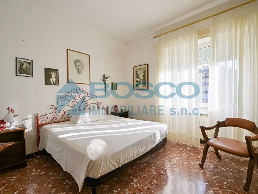 Immagine 14 di Pentalocale in vendita  in Via di Birano a La Spezia