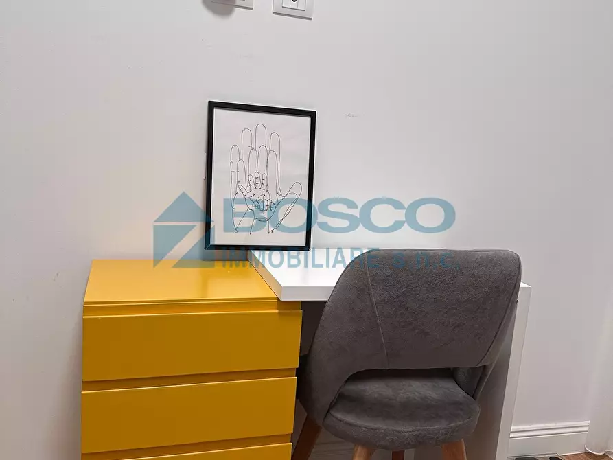 Immagine 28 di Pentalocale in vendita  in Piazza Garibaldi a La Spezia