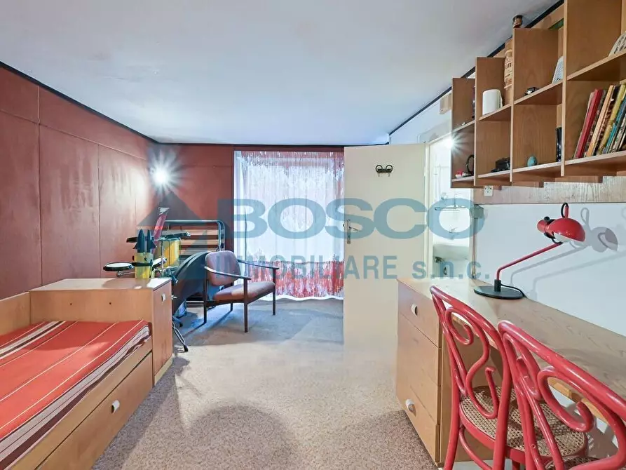 Immagine 16 di Pentalocale in vendita  in Via di Birano a La Spezia