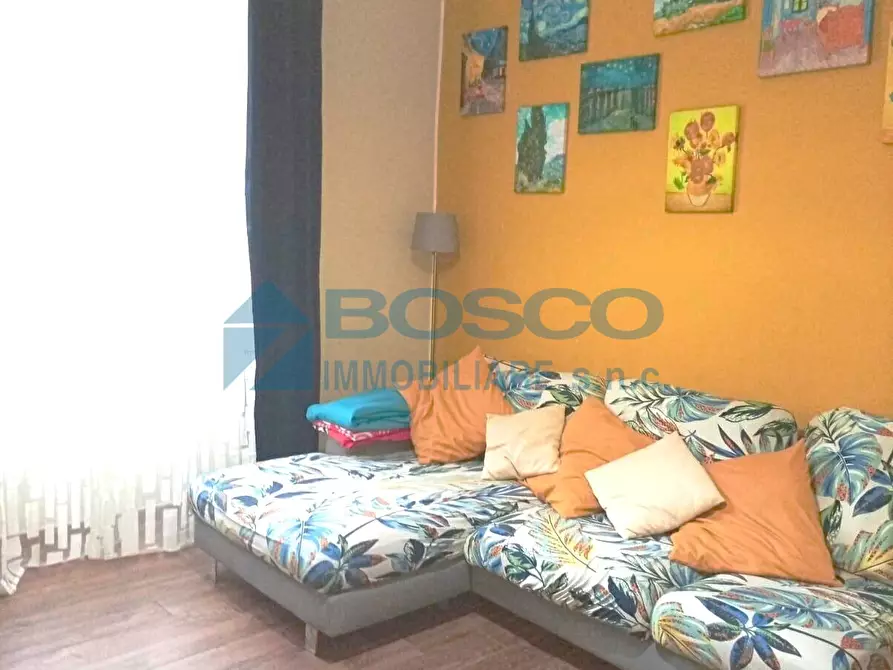 Immagine 10 di Pentalocale in vendita  in Via Amalfi a La Spezia