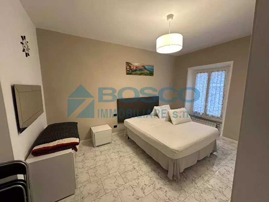 Immagine 11 di Quadrilocale in vendita  in Viale Amendola a La Spezia