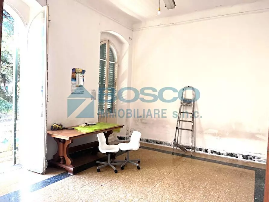 Immagine 4 di Pentalocale in vendita  in Piazza Benedetto Brin 5 a La Spezia